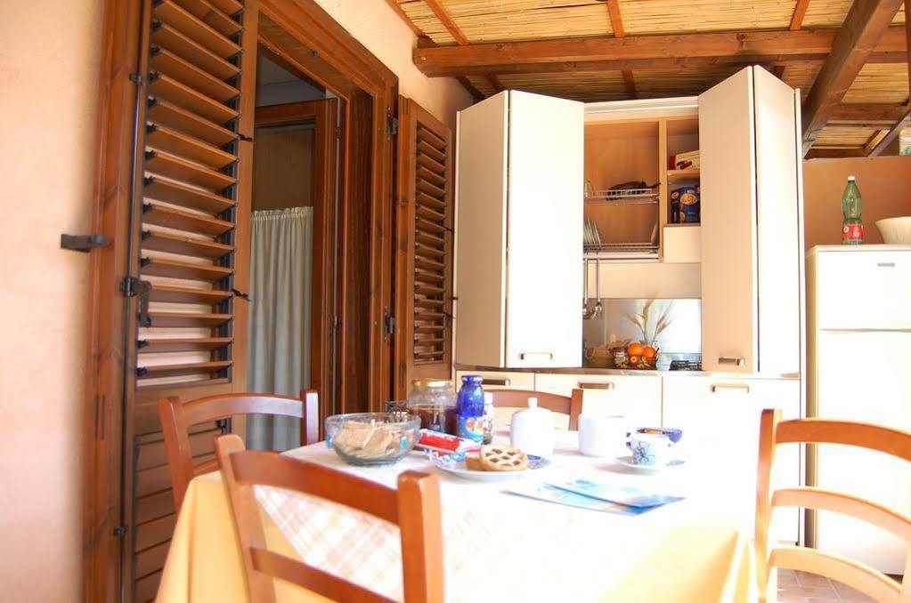 Family Resort Cala Di Luna Марина ди Камерота Екстериор снимка